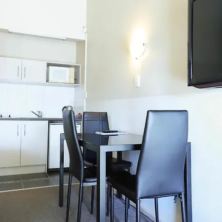 Airport Manor Inn Auckland Exterior photo